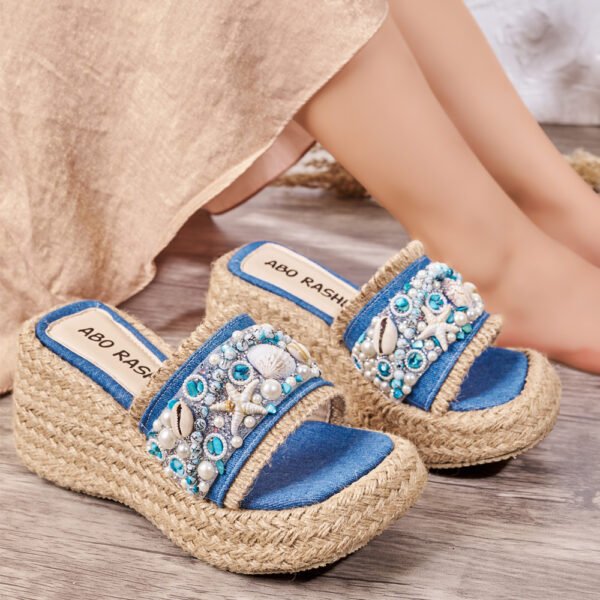 ⁦Women’s Summer Slipper – Burlap & Shells⁩ - الصورة ⁦4⁩